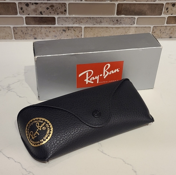 Original Ray-Ban Wayfarer Classic - POLARIZED - Picture 4 of 5